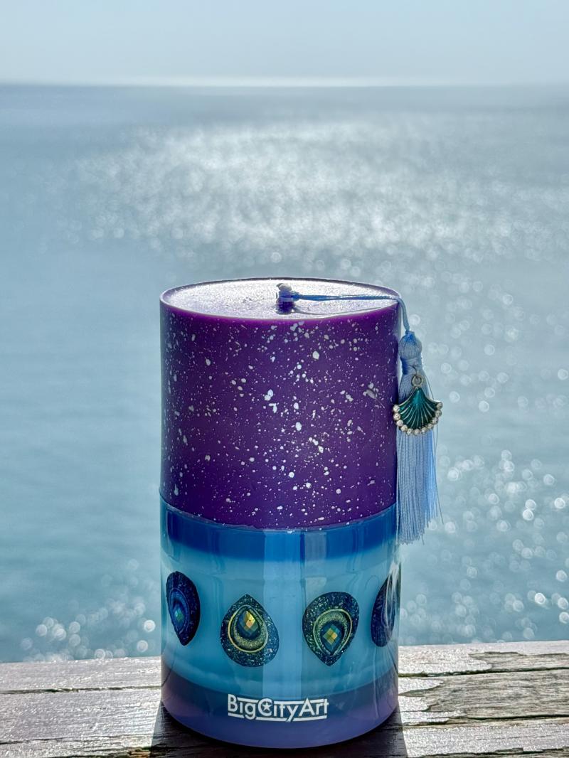 059 Galaxy Soy Candle with Epoxy Base – Peacock Feather Design