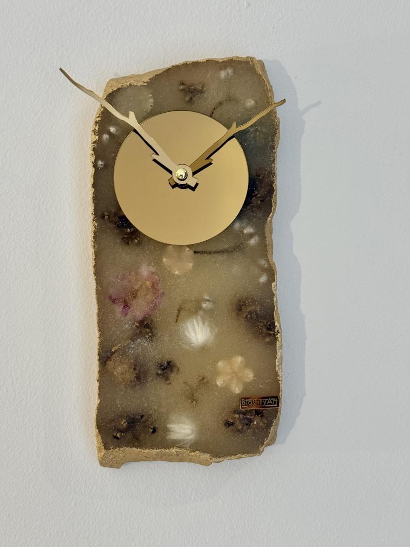 069 Small Wall Clock with Dried Flowers – Golden Touch by Big City Art