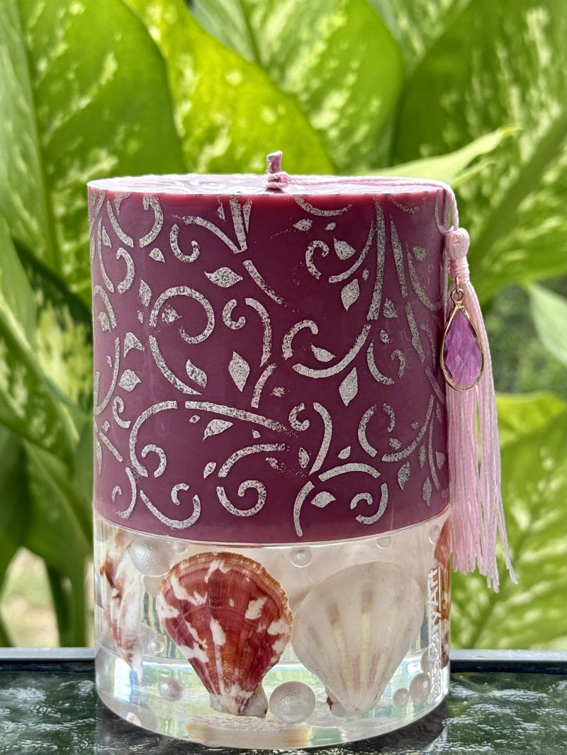 074 Tropical Shell Soy Candle with Epoxy Base – Raspberry & Pearl Edition